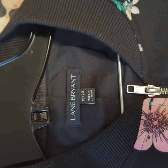 Lane Bryant Floral Zip Up Jacket - Picture 3 of 5